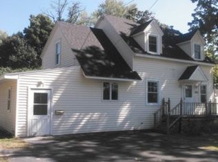 225 Summit Ave, Rensselaer, NY 12144