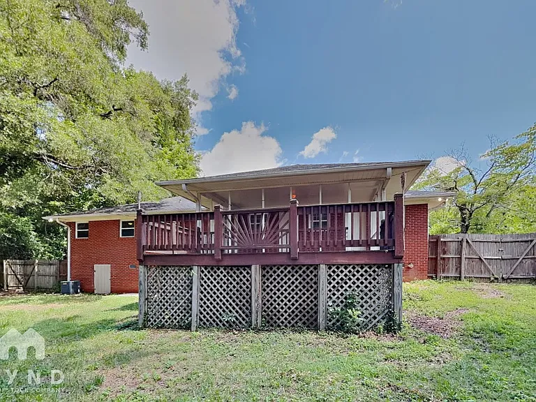 5201 Pinebrook Dr — Photo 20