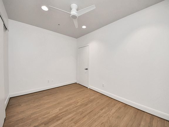 4th image of 1005 S Shepherd Dr APT 616