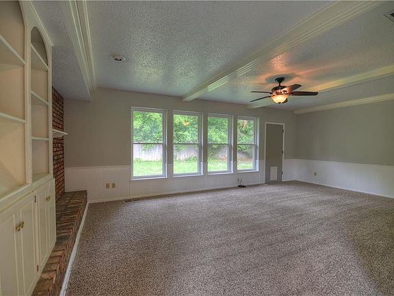 4th image of 508 N Peniel Ave