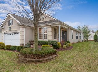 28 Hartack Rd, Manalapan, NJ 07726