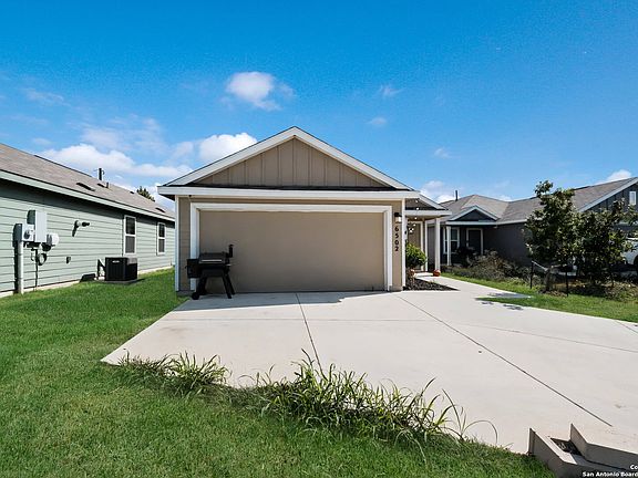 3rd image of 6502 BEEHIVE DR