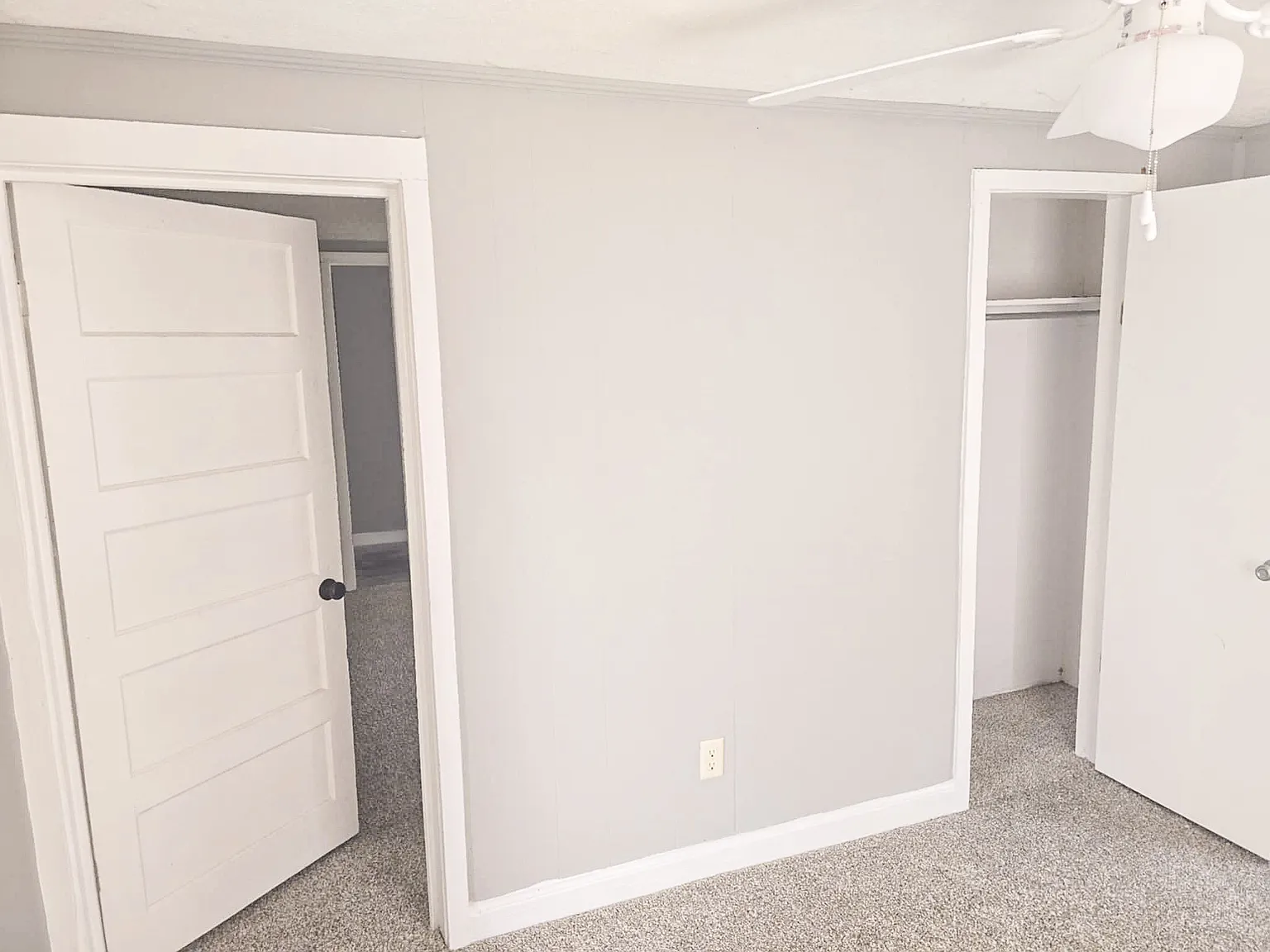 3 bed, 800 sqft, $1,260 — Photo 3