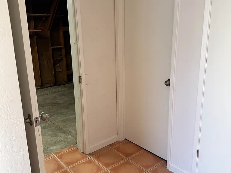 171 Alexander Ave — Photo 23