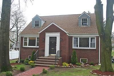 2nd image of 114 Genesee Ave