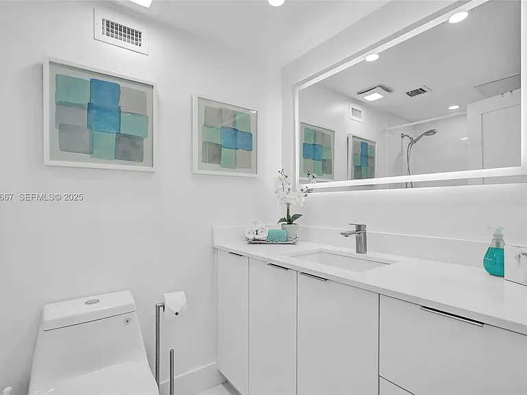 2501 S Ocean Dr #1024 — Photo 21