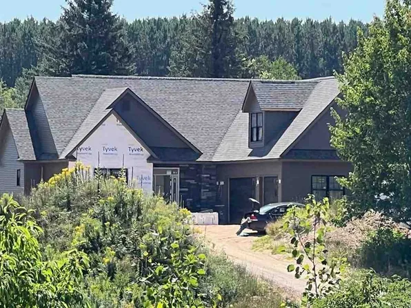 2939 Greenbriar, Harbor Springs, MI 49740