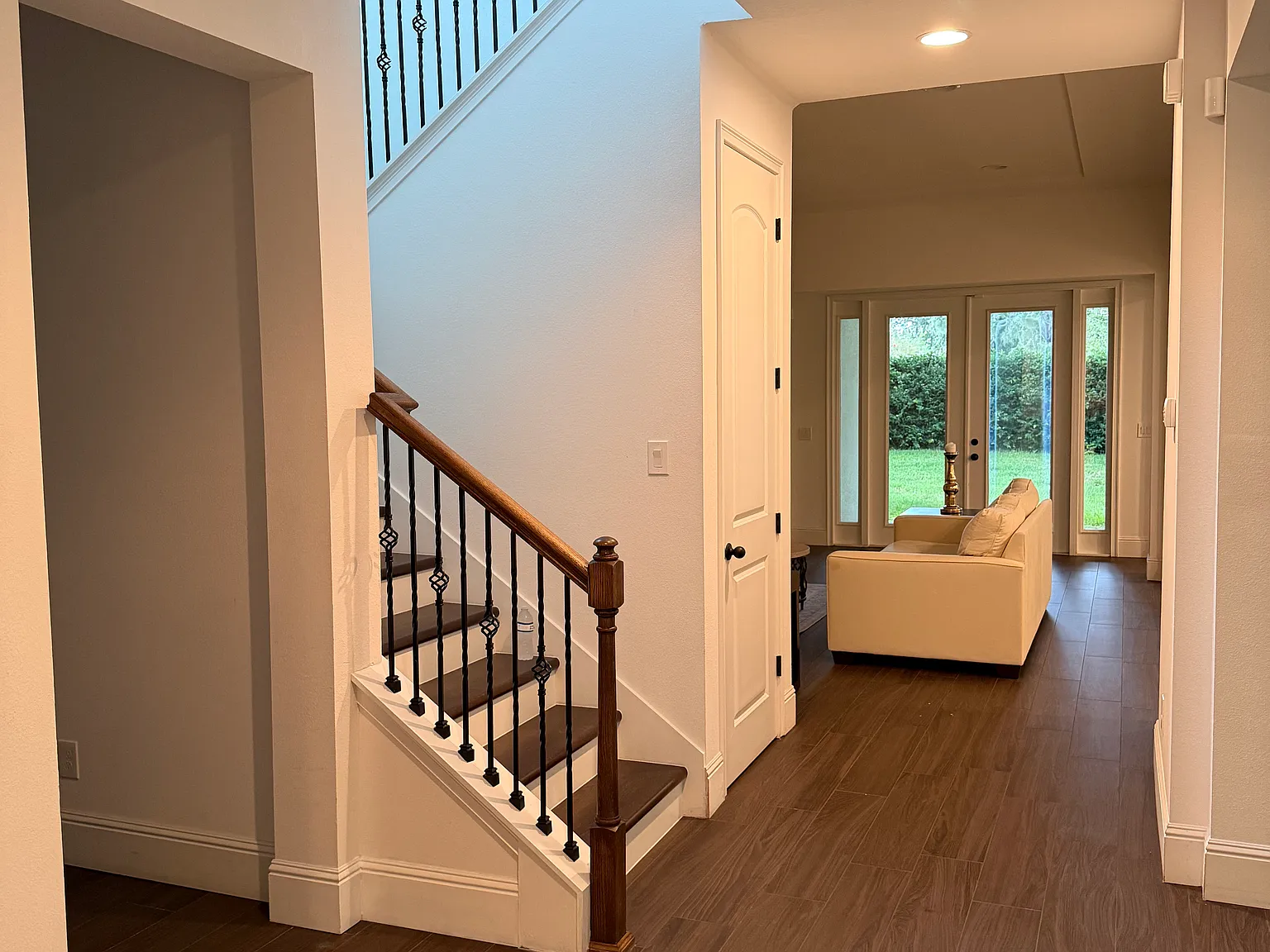 4 bed, 2.5 bath, 3367 sqft, $3,995 — Photo 4