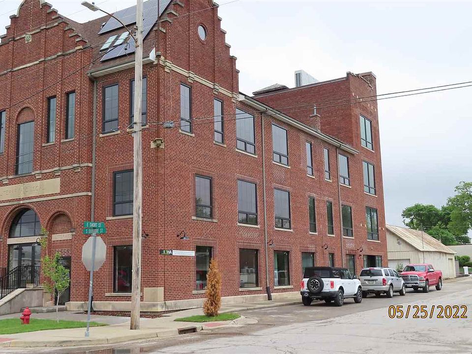 1st image of 130 S Dubuque St #310