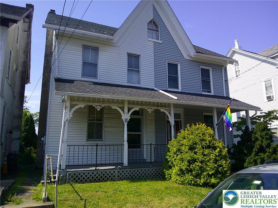 1st image of 910 W Broad St