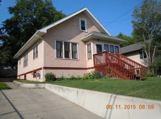 610 Valley St, Minot, ND 58701