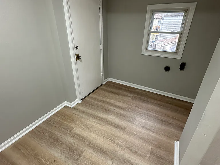433 Greenwich Ave #2 — Photo 5