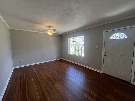 2nd image of 466 Edgar Circle