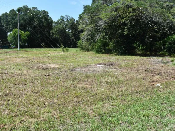 2310 Gulf Beach Hwy, Pensacola, FL 32507