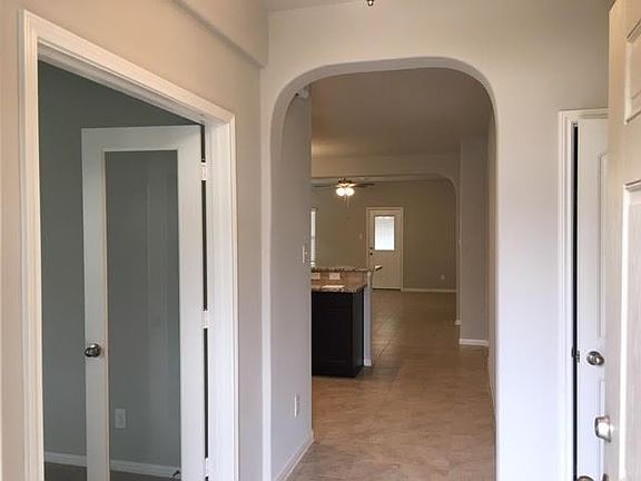 5th image of 4128 E Bayou Maison Cir