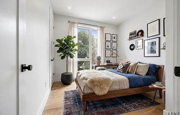 Bedroom, photo 3