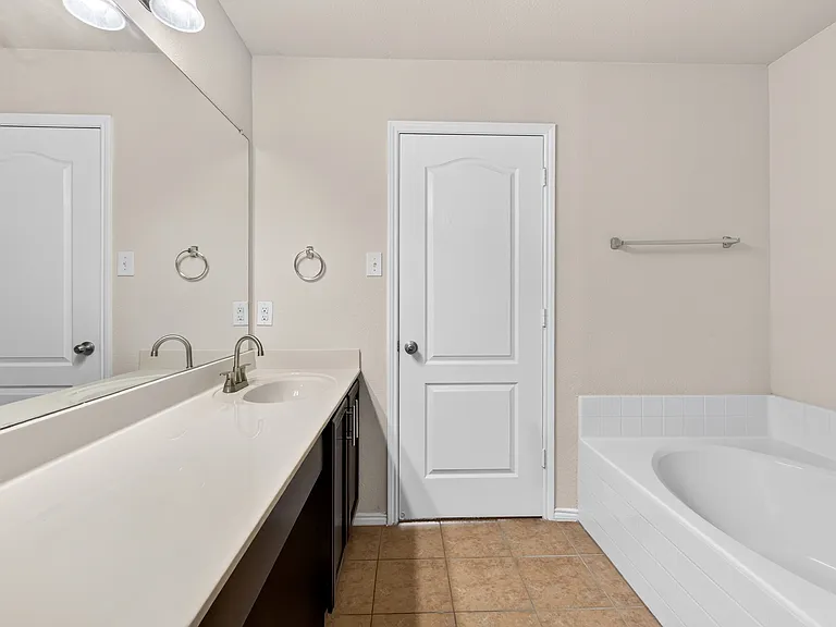 3800 Camino Real Trl — Photo 17