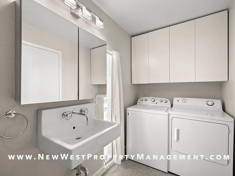 2064 Kettner Blvd #40 — Photo 24