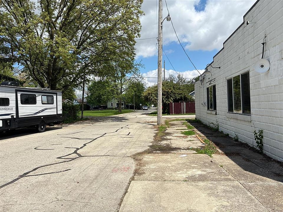 2nd image of 718 Ohio Ave