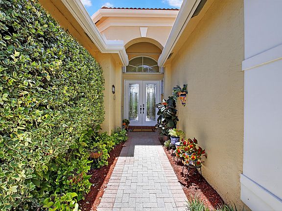 4th image of 13226 Solana Beach Cove