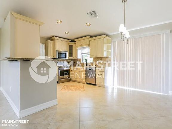 5th image of 4428 Kenvil Dr