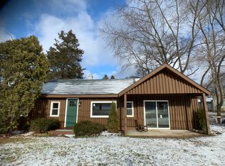 9930 Elizabeth Lake Rd, White Lake, MI