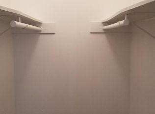 3037 Bernice Rd APT 3S, Lansing, IL 60438