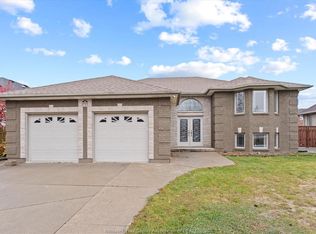 1725 Askin Ave, Windsor, ON N9B3T9