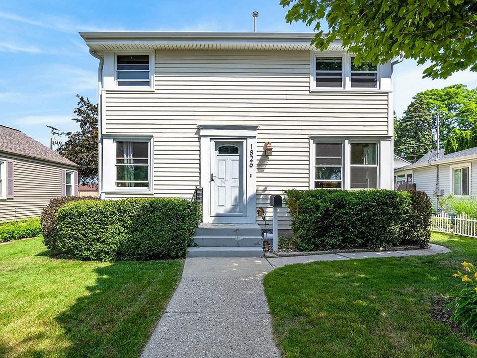1st image of 1826 E Fernwood AVENUE