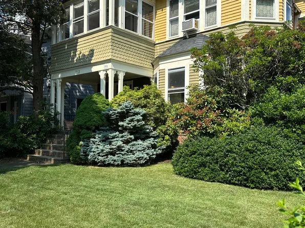 60 Cottage St Floor 1, New Haven, CT 06511