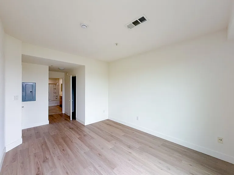 6400 Crescent Park E #407 — Photo 7