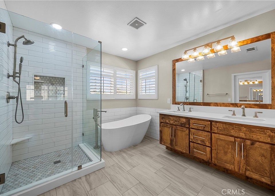 1st image of 28932 Rock Canyon Dr