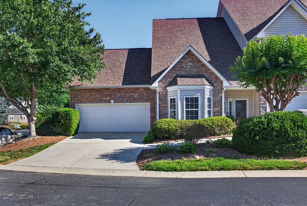 3819 Wayfarer Dr - Property Image