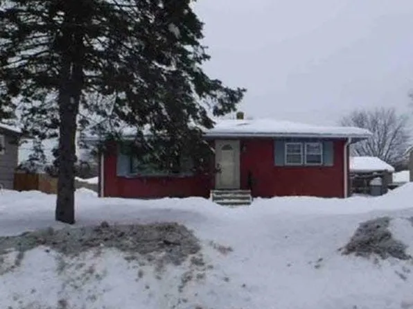 2351 16th Ave E, North Saint Paul, MN 55109