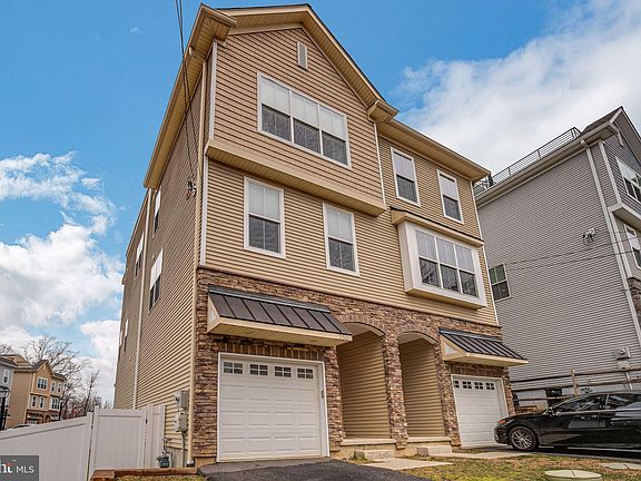 3rd image of 350 Cinnaminson St