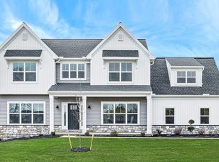 148 E Valley Rd, Denver, PA 17517