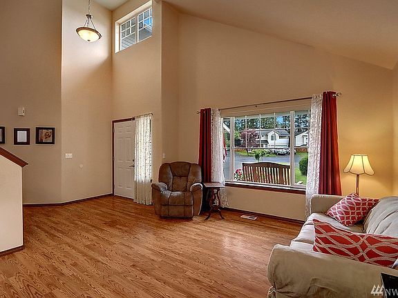 4th image of 28118 153rd Ave SE