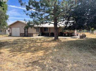 704 N Russell St, Joseph, OR 97846