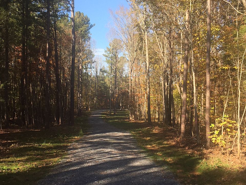 2nd image of 790 Chambers Rd