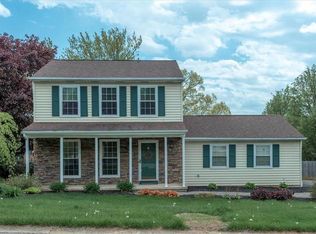 757 Saint Johns Pl, Dallastown, PA 17313