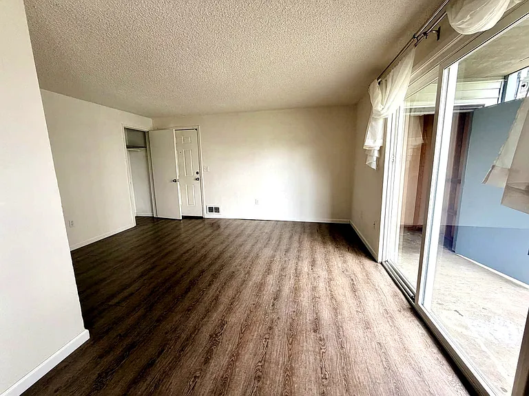 4006 S Lawrence St #1 — Photo 4
