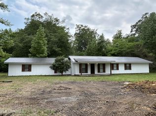 10950 Highway 482, Philadelphia, MS 39350