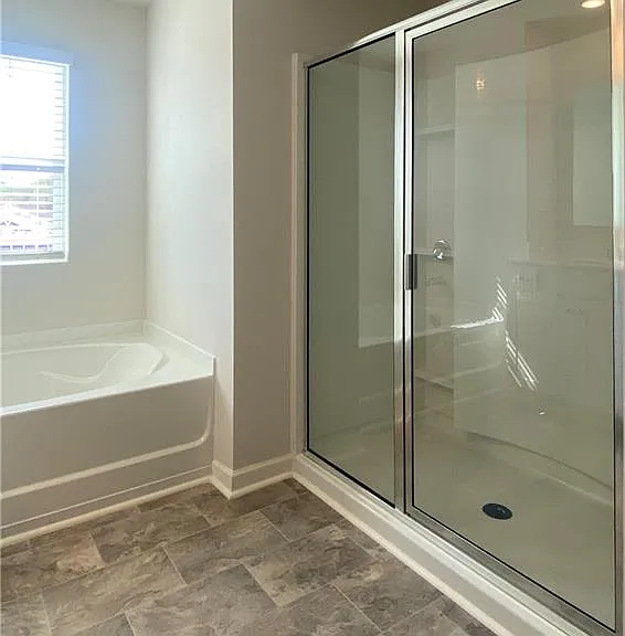 154 Berkeley Trce — Photo 11