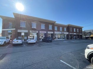 100 Park Ave APT 206, Hillsdale, NJ 07642