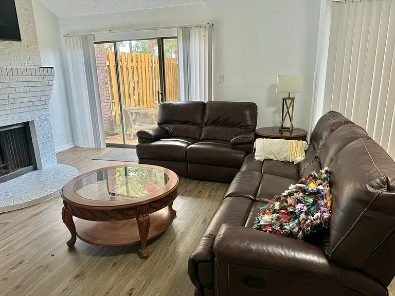 1255 E County Line Rd #D4 — Photo 7