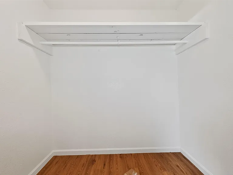 6127 Beldart St — Photo 18