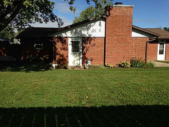 4th image of 1889 Iowa Dr