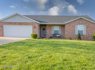 7009 Stonebridge Park Dr, Jefferson City, MO 65109
