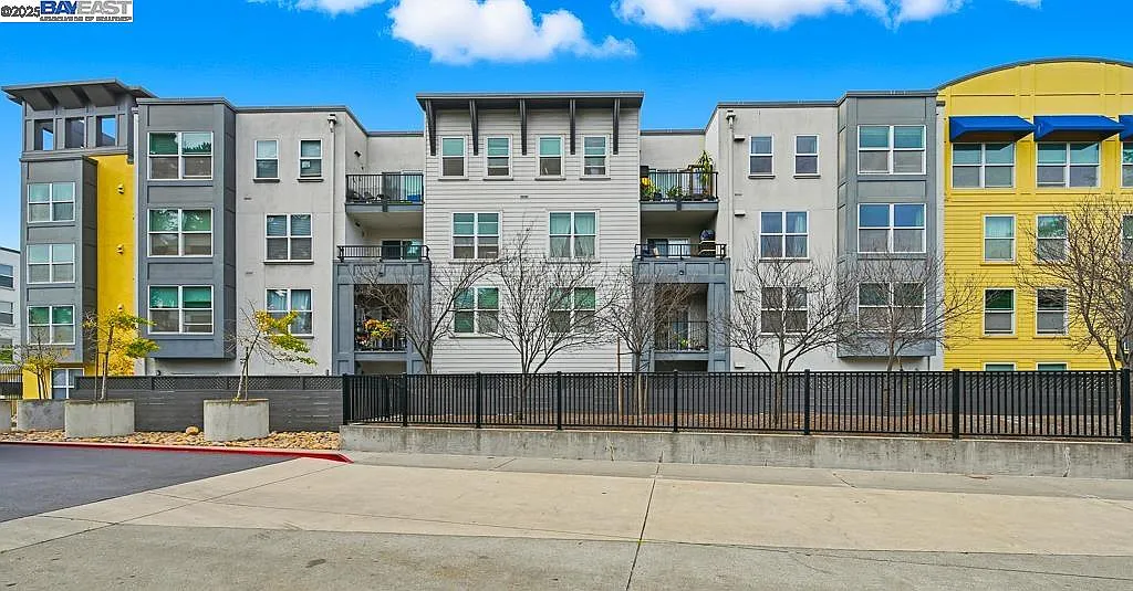 8100 Oceanview Ter APT 112 photo 1