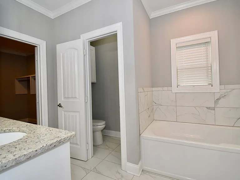 112 Haley Ln — Photo 15